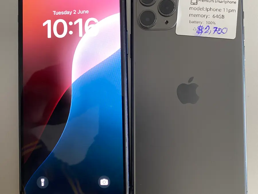 Used iPhone 11 Pro Max 256GB available in Honiara
